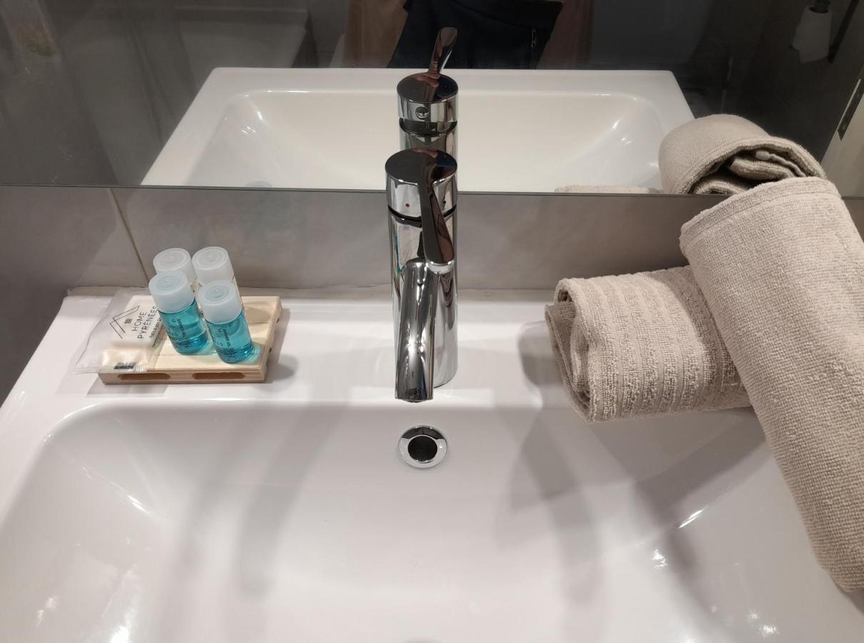 Atico Ciudadela Appartement Jaca Buitenkant foto